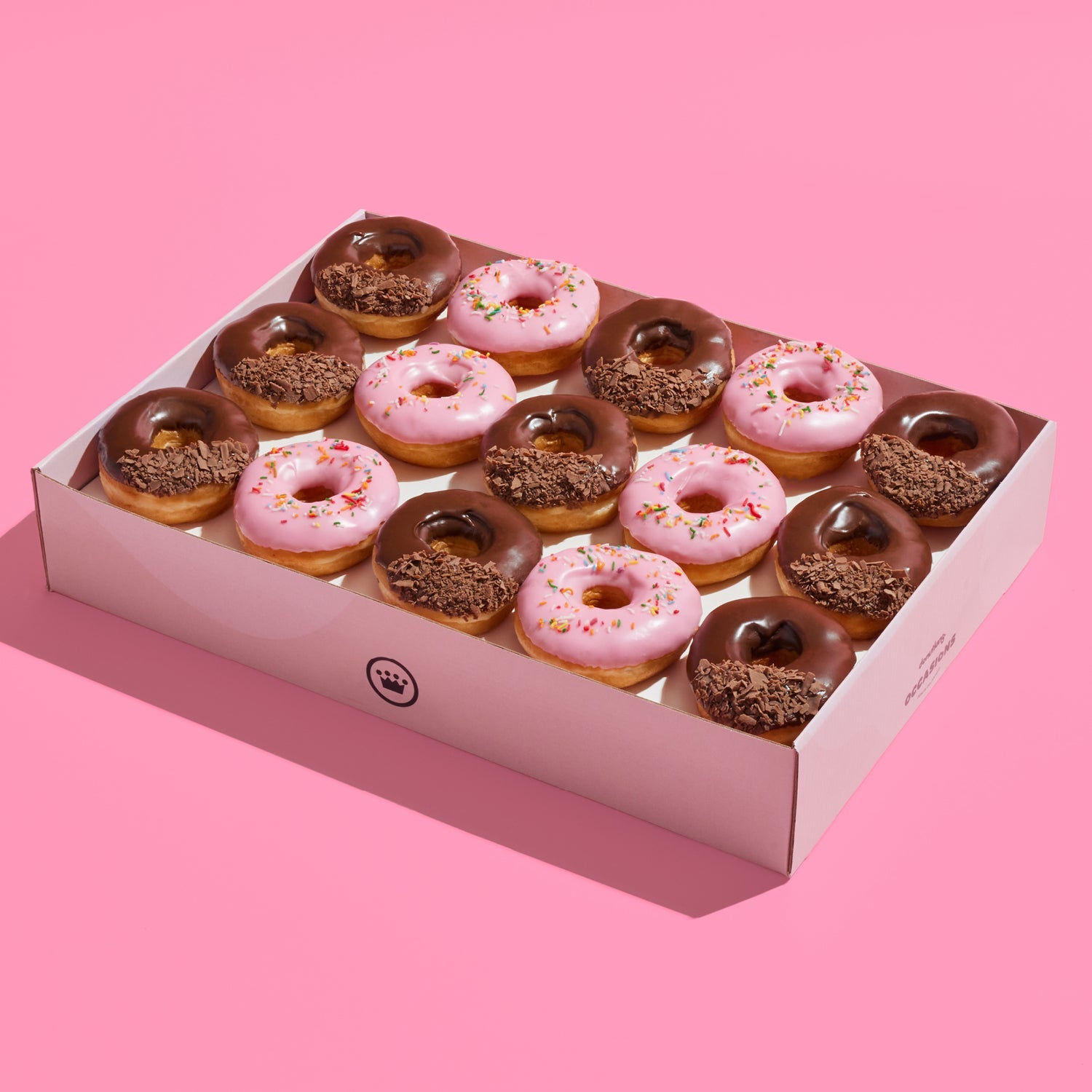 Small Choc Berry Box (15 Donuts)